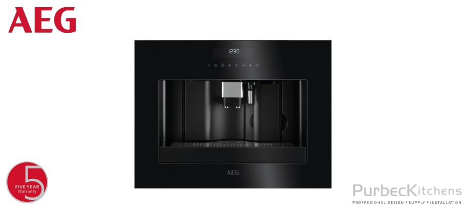 INTEGRATED COFFEE MACHINE